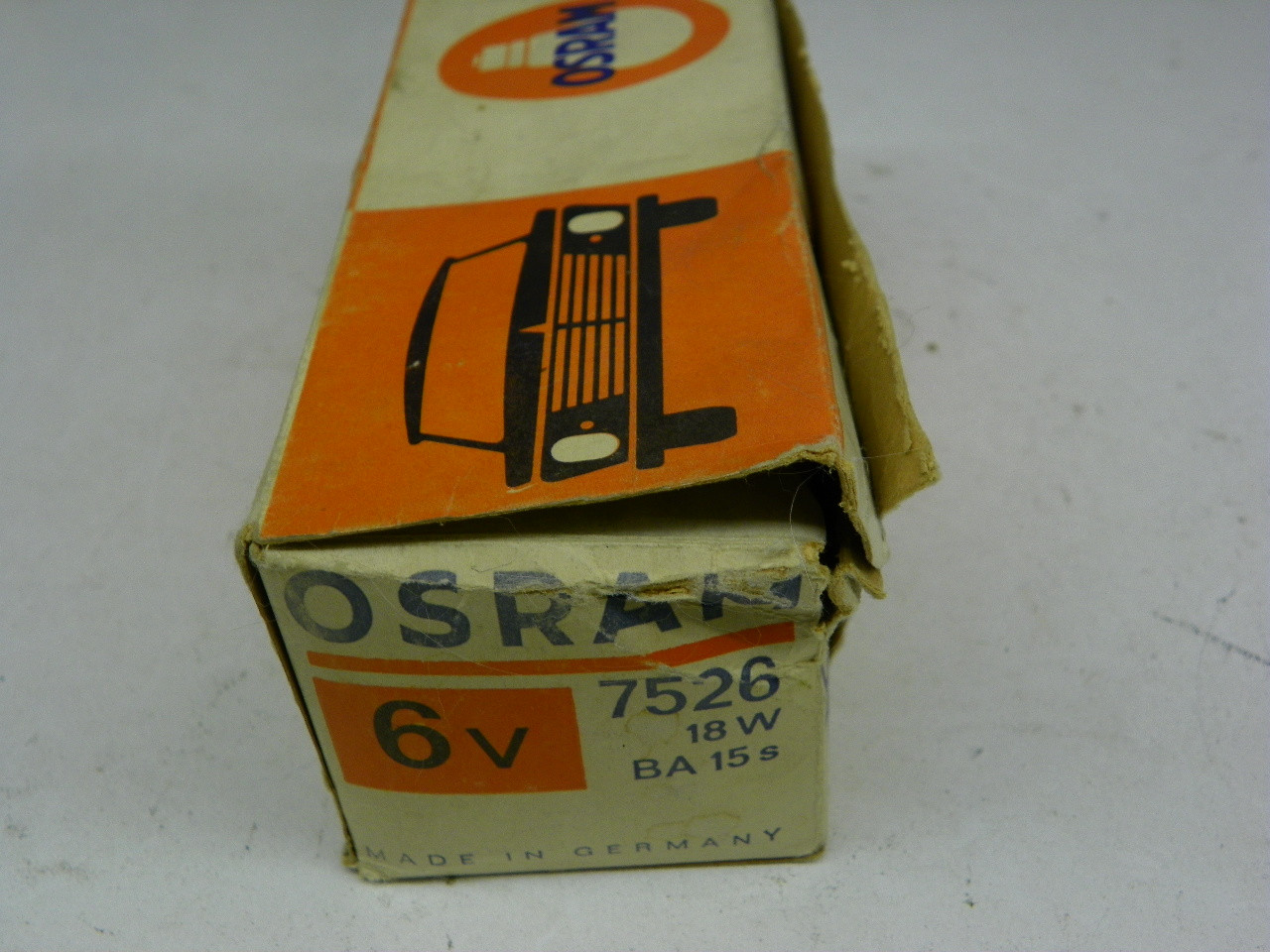 OSRAM 7526 6V 18W BA15s Light Bulb for vintage auto restoration. - Image 1