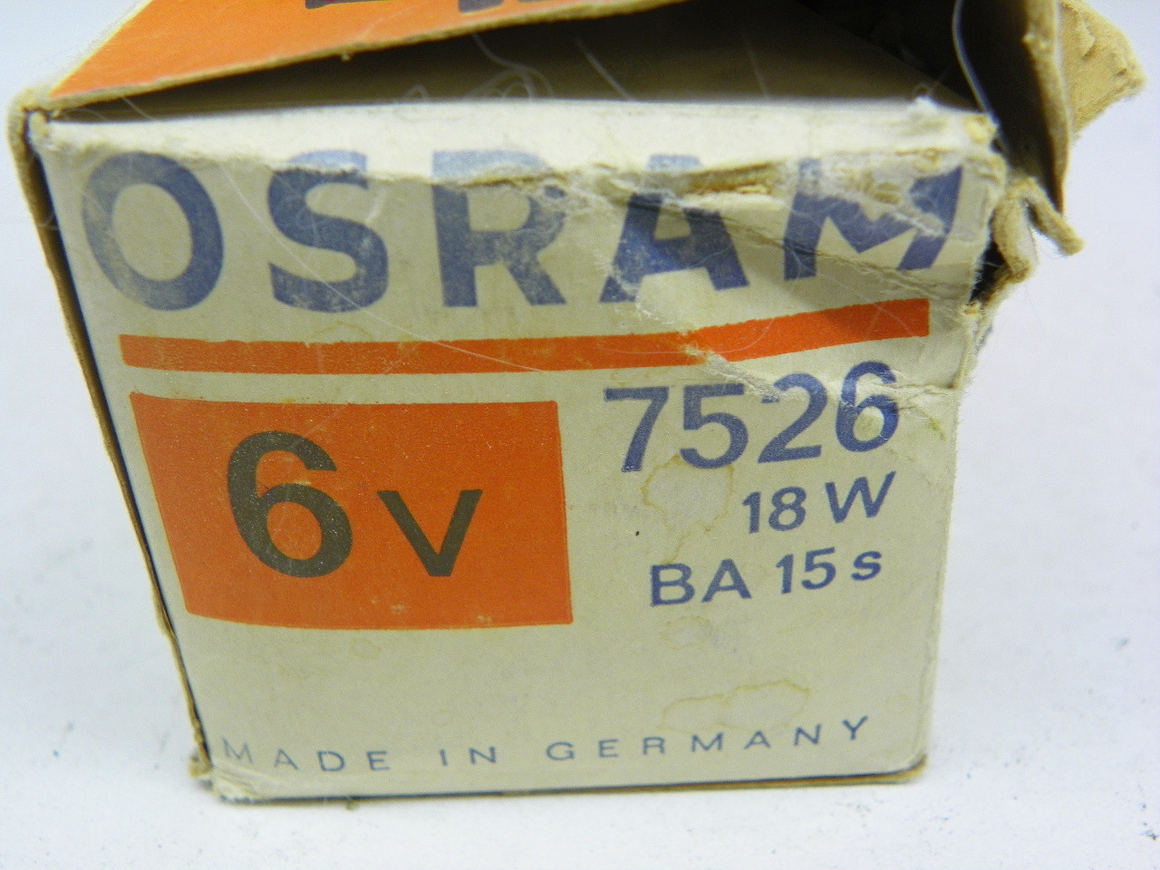 OSRAM 7526 6V 18W BA15s Light Bulb for vintage auto restoration. - Image 2