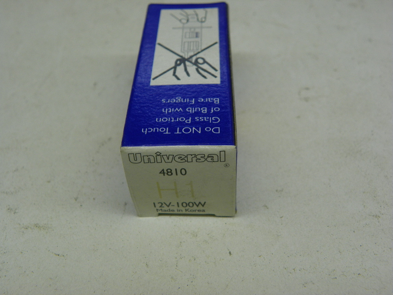 Universal 4810 H1 Halogen Bulb for vintage auto restoration - Image 1