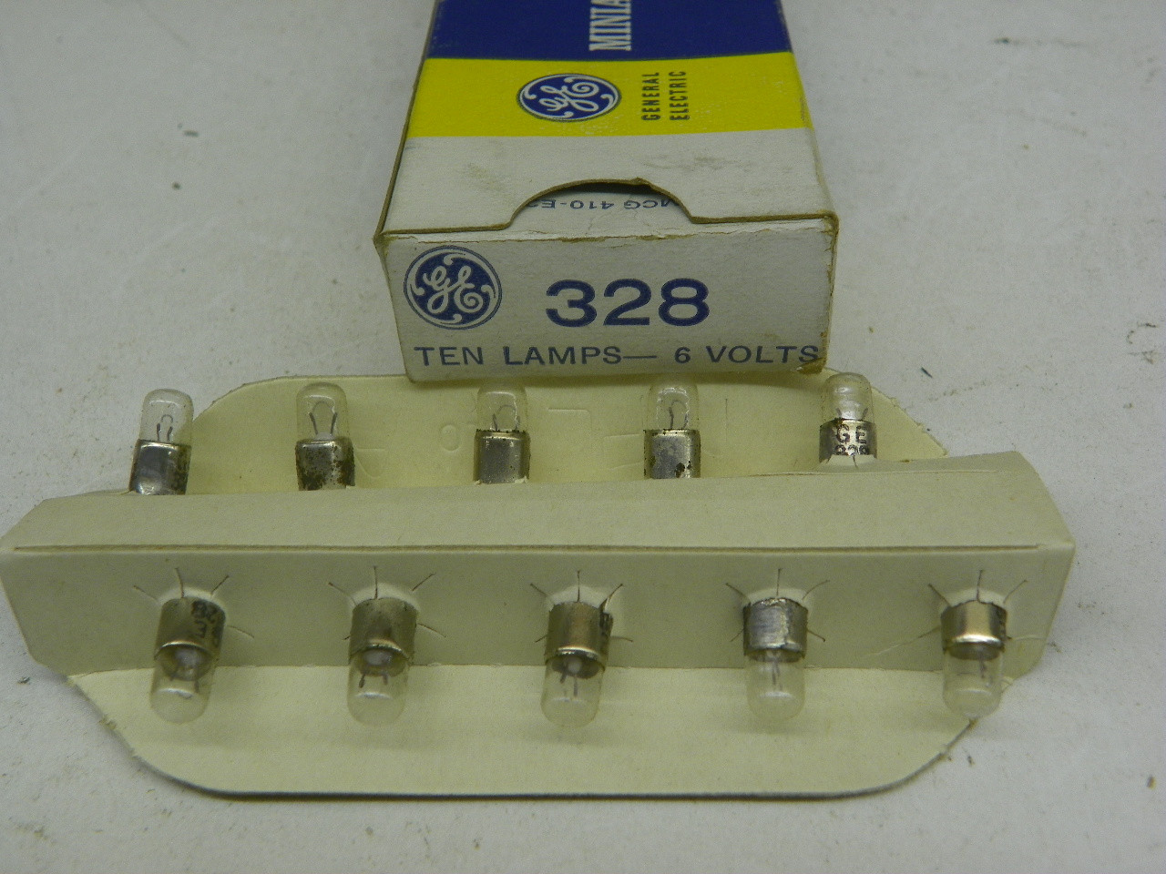 GE 328 Lamps for vintage auto electrical system restoration - Image 1