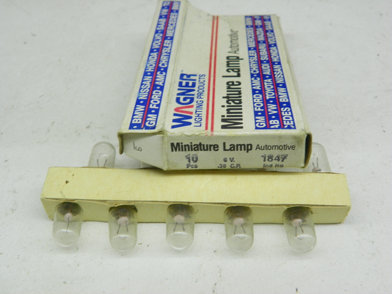 Wagner 1847 Miniature Lamp for automotive restoration. - Image 1