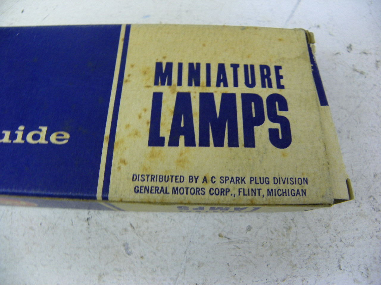 AC Guide L1004 Miniature Lamps 12V 15CP BA15d Base 10-Pack restoration - Image 3