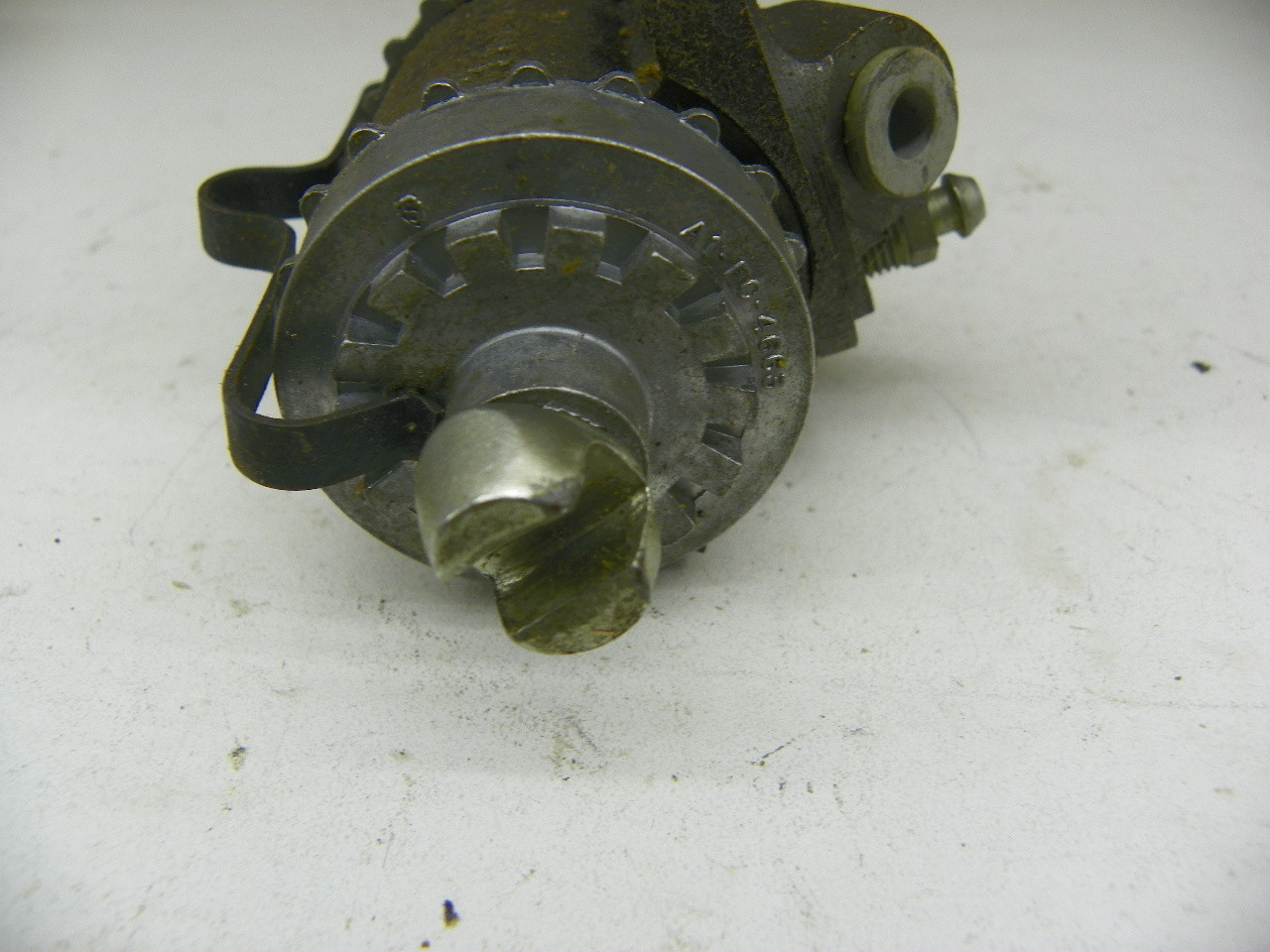 Raybestos 9511 Wheel Cylinder Assembly for 1949-1950 Chevrolet Styleline Fleetline restoration. - Image 7