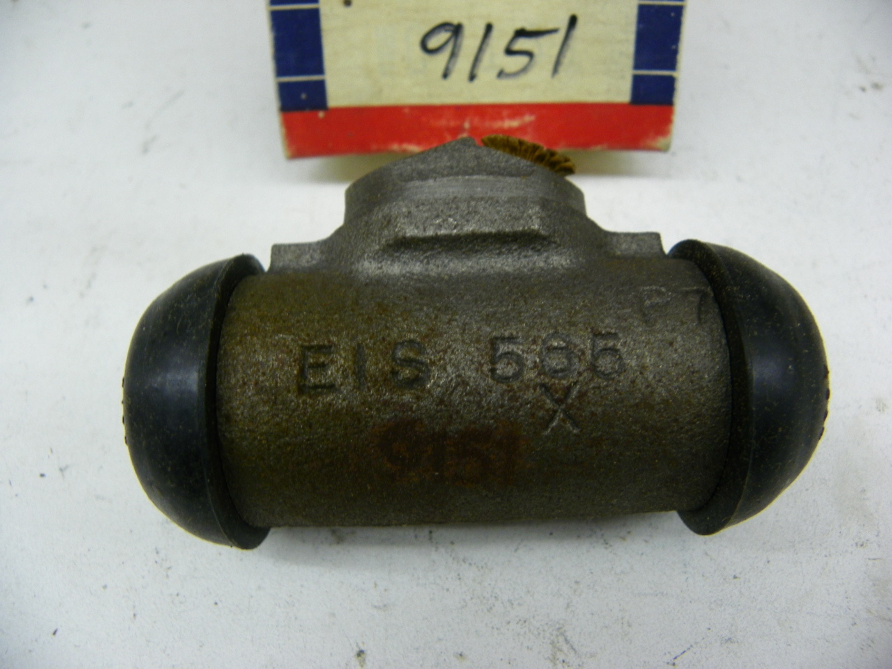 Raybestos 9151 Rear Right Wheel Cylinder for 1949-1962 Ford Mercury Lincoln Edsel Nash Hudson restoration. - Image 4