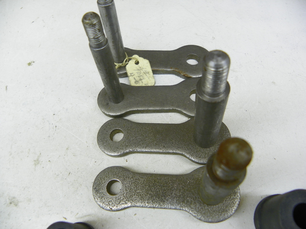 Bull Dog A1019 Shackle Set for 1941-1948 Ford Mercury Front Suspension restoration. - Image 6