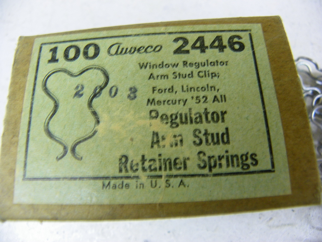 Auveco 2446 Window Regulator Arm Stud Retainer Springs for 1952 Ford Lincoln Mercury restoration. - Image 2
