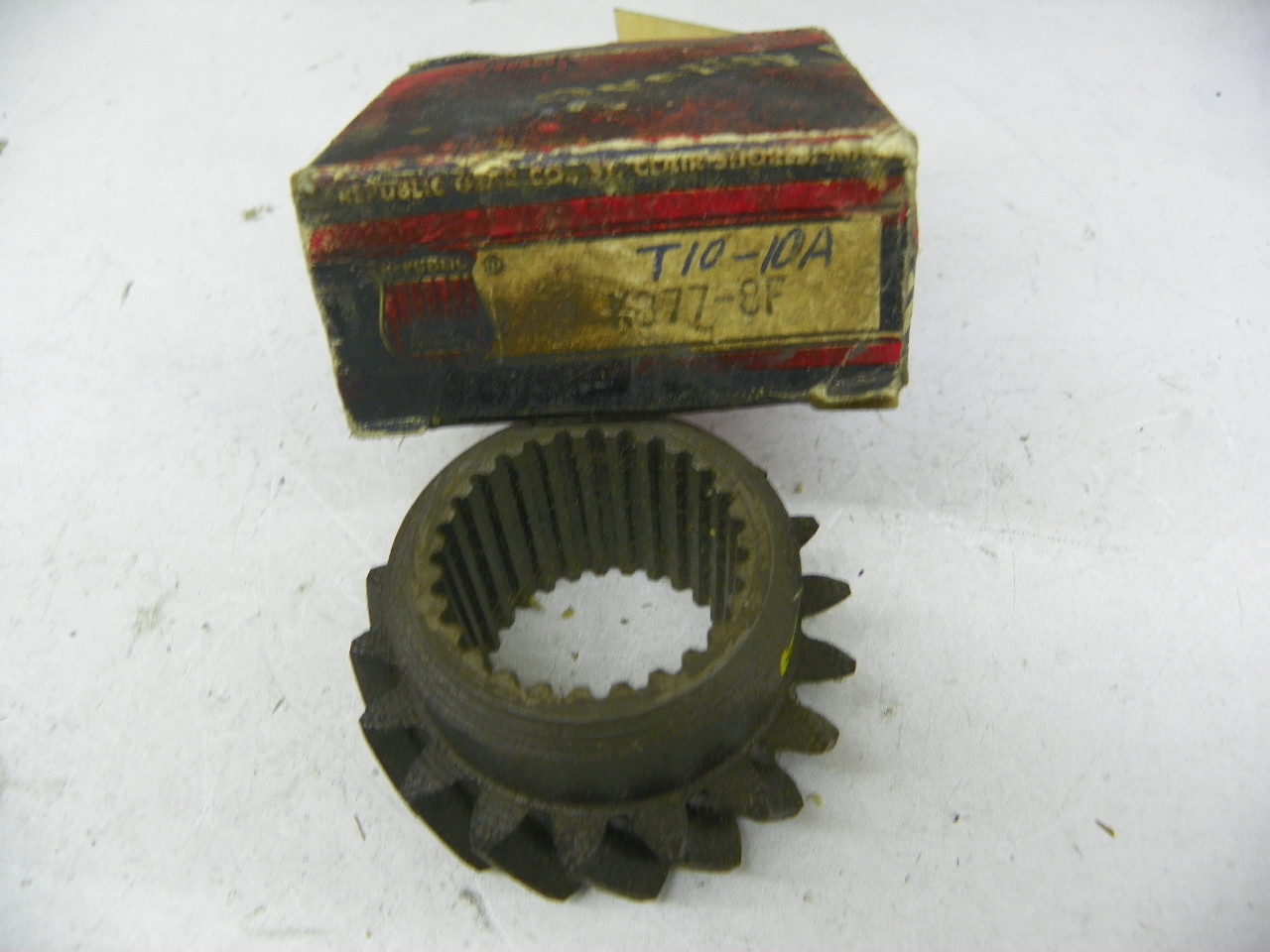 Republic T10-10A Reverse Idler Gear for 1925-1931 Chevrolet Passenger Car Truck restoration. - Image 1