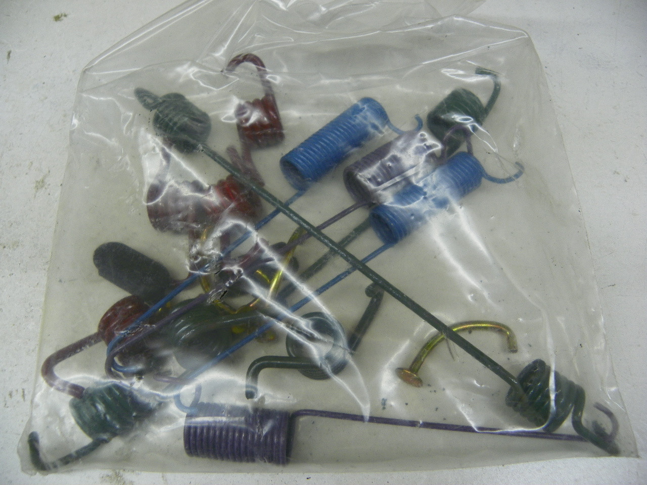 Carlson H7146 Drum Brake Hardware Kit for vintage auto restoration - Image 4