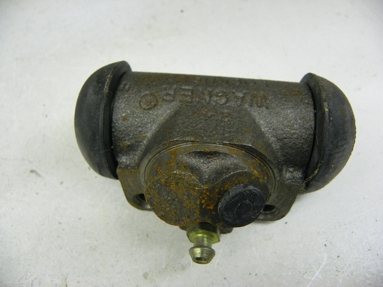 Wagner F49234 Wheel Cylinder for 1965-1971 Ford Mercury LH Rear restoration. - Image 4