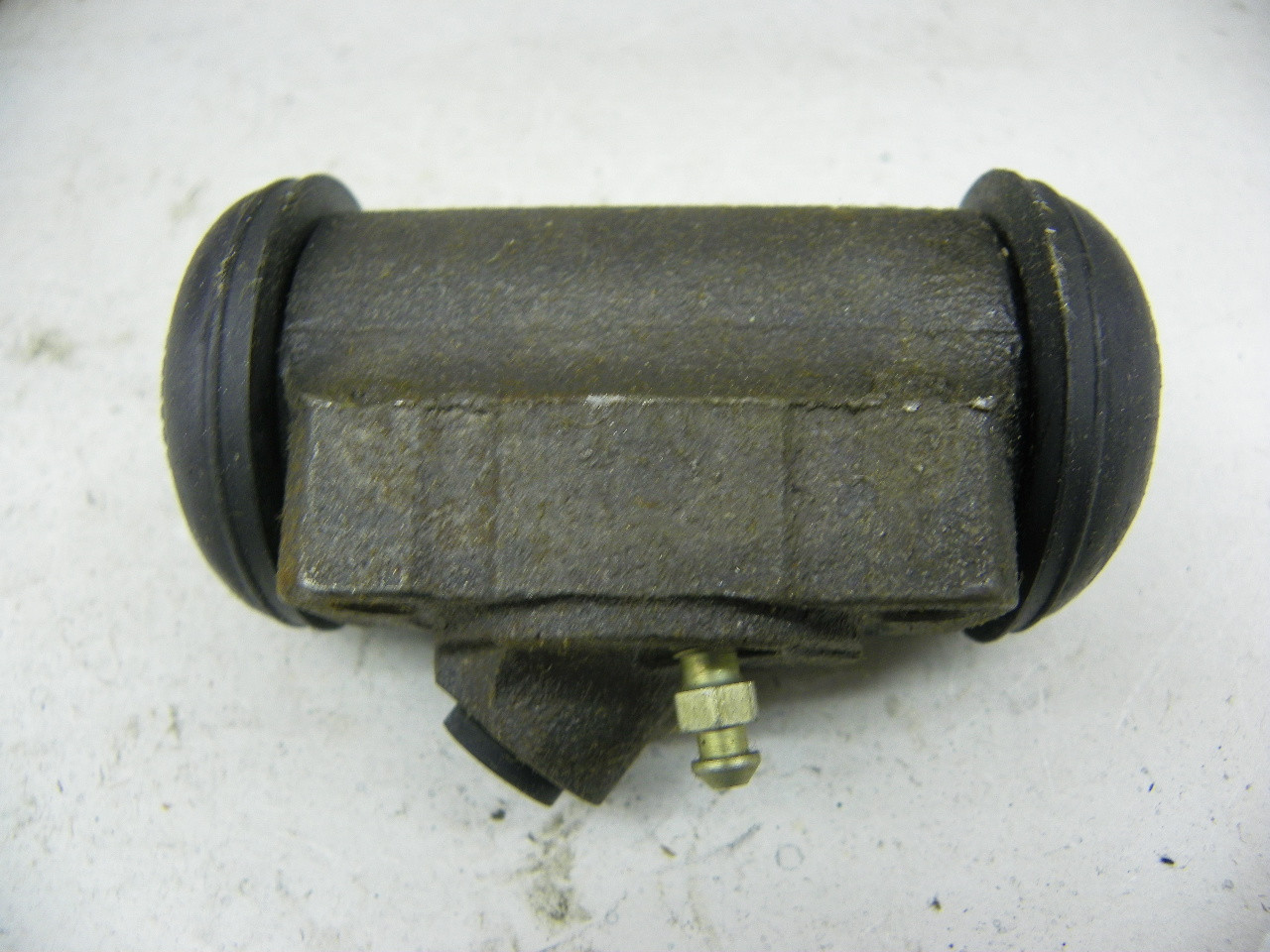 Wagner F55890 Wheel Cylinder for 1966-1983 Ford Mercury Rear Left 1 3/32" restoration. - Image 5
