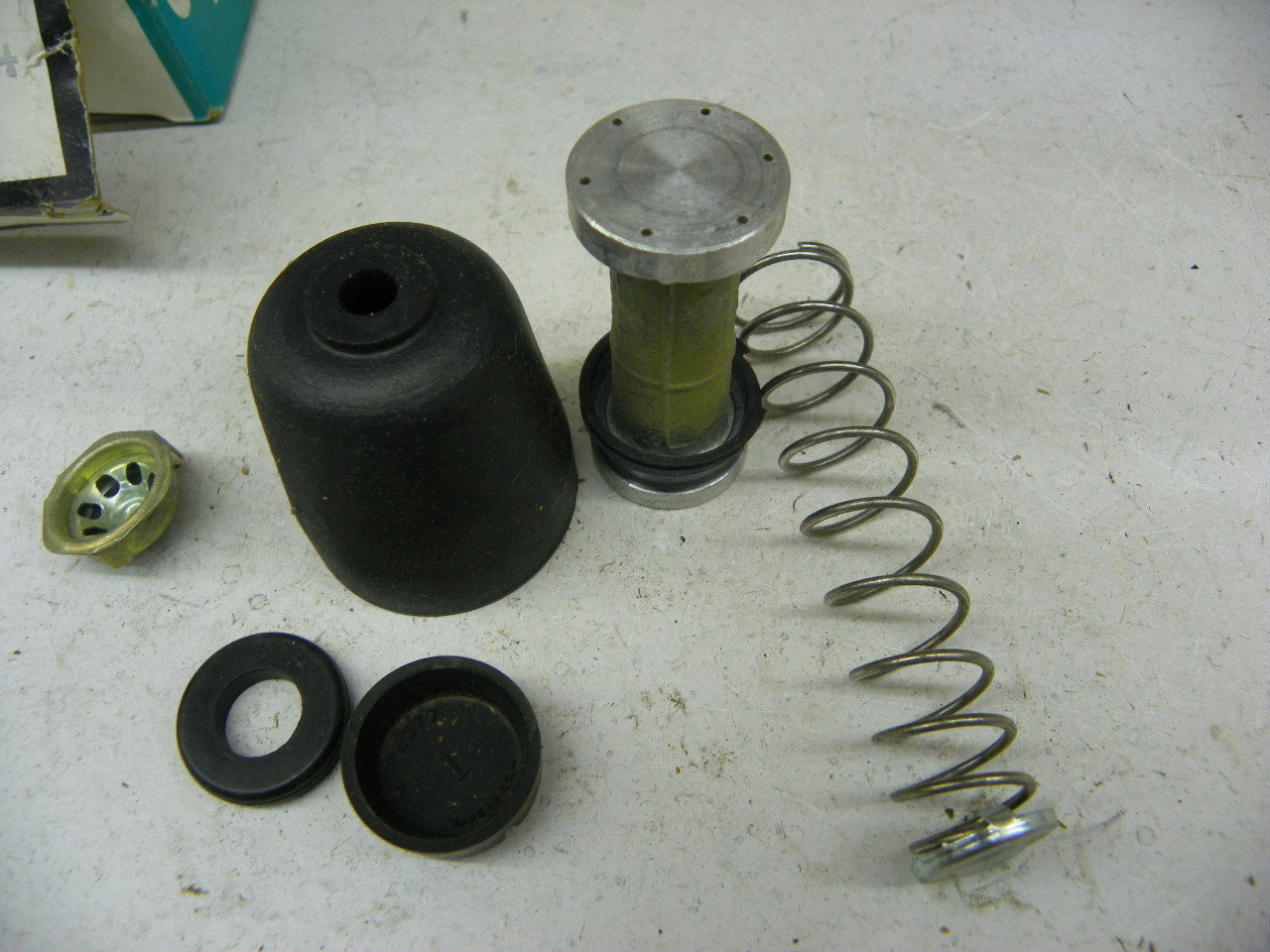 Hy-Brake 87-1344 Master Cylinder Repair Kit for hydraulic brake system restoration. - Image 3