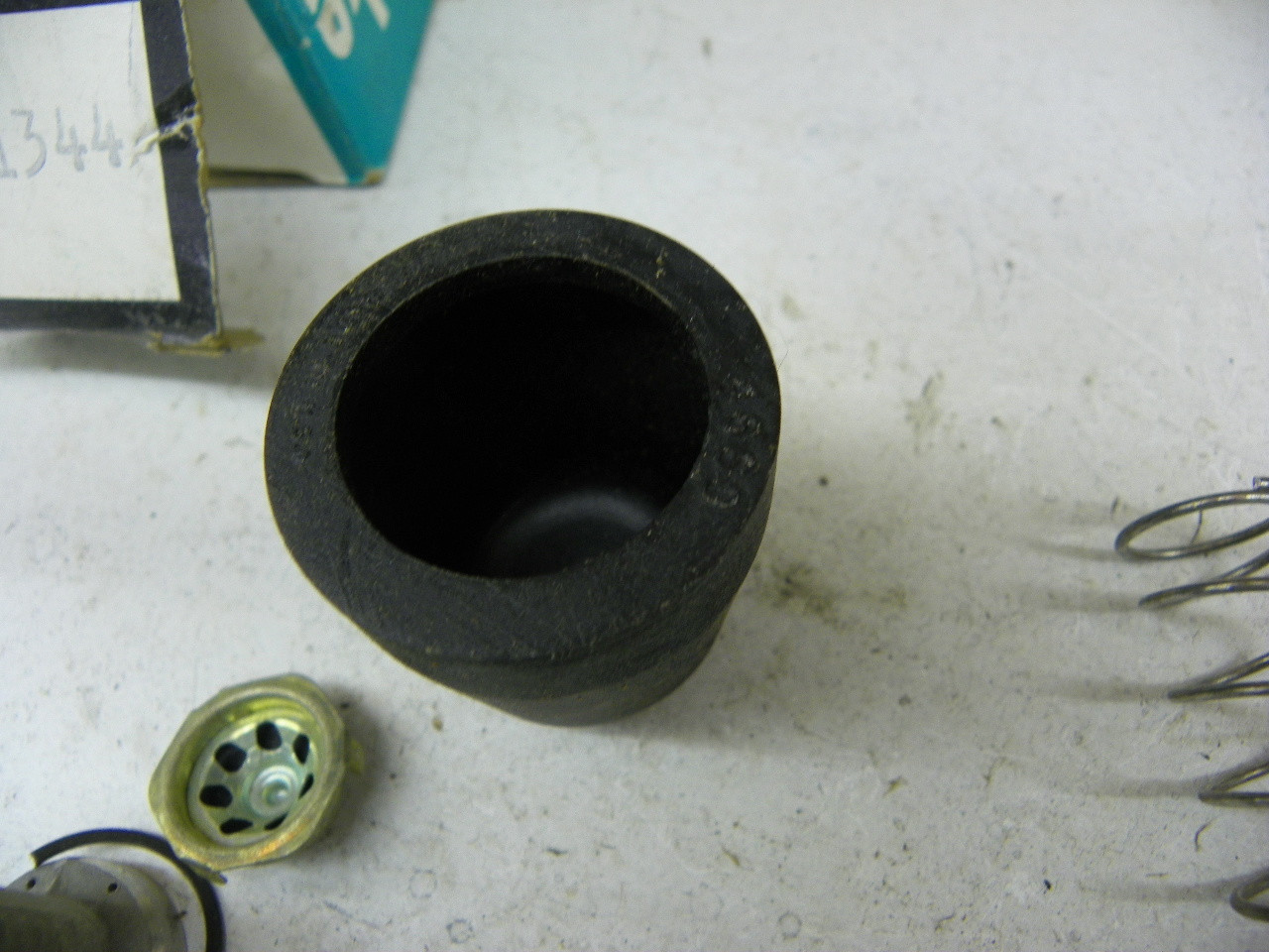 Hy-Brake 87-1344 Master Cylinder Repair Kit for hydraulic brake system restoration. - Image 6
