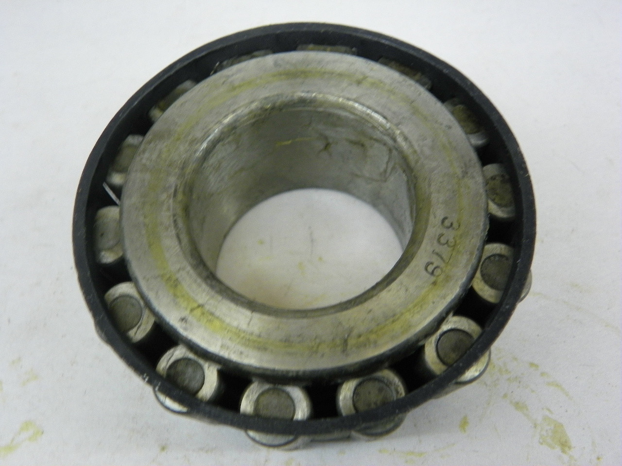 Vintage 3379 Tapered Roller Bearing NOS for classic car restoration. - Image 3