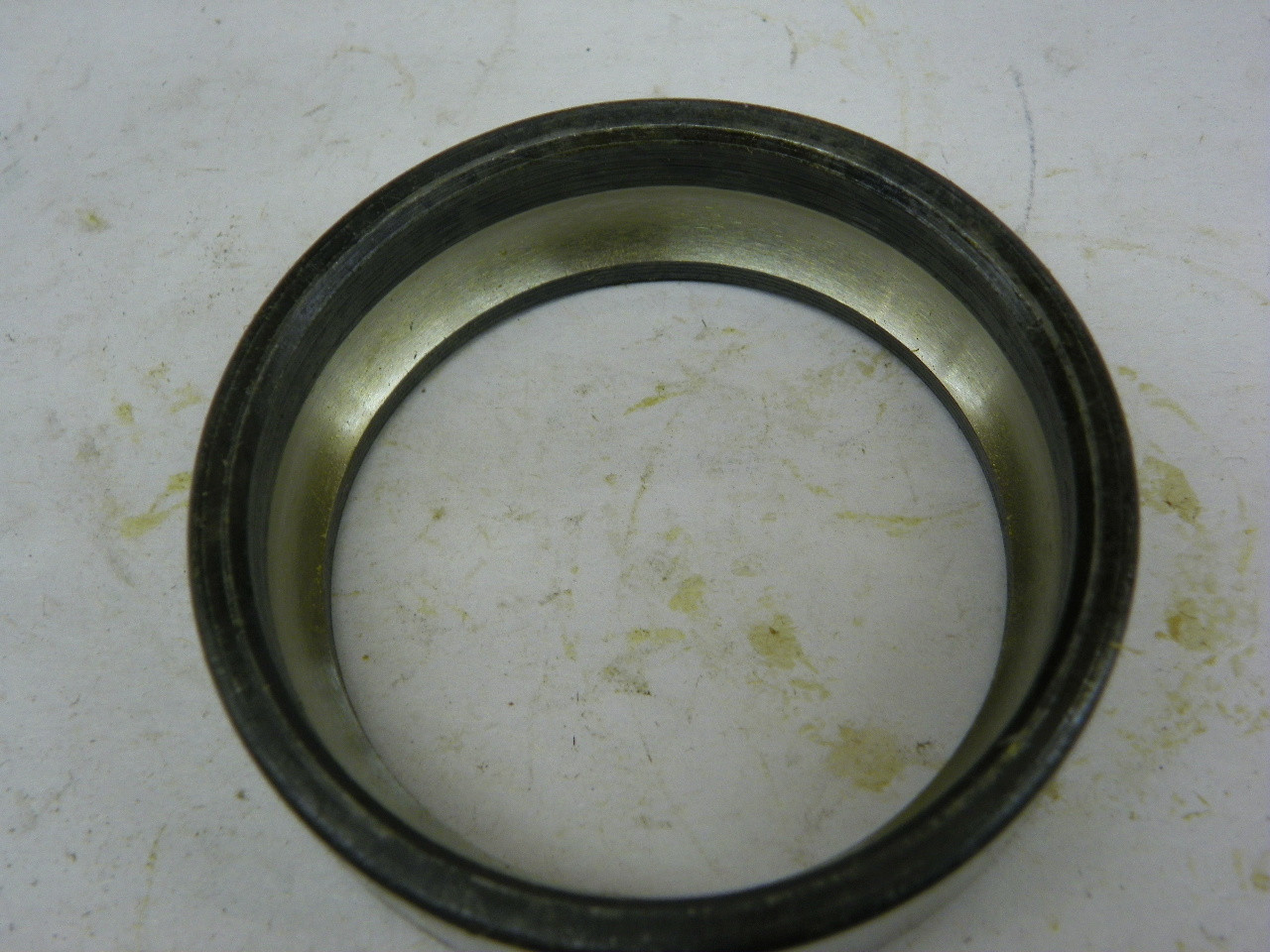 Hoover 909602 Bearing Race for vintage auto restoration. - Image 5