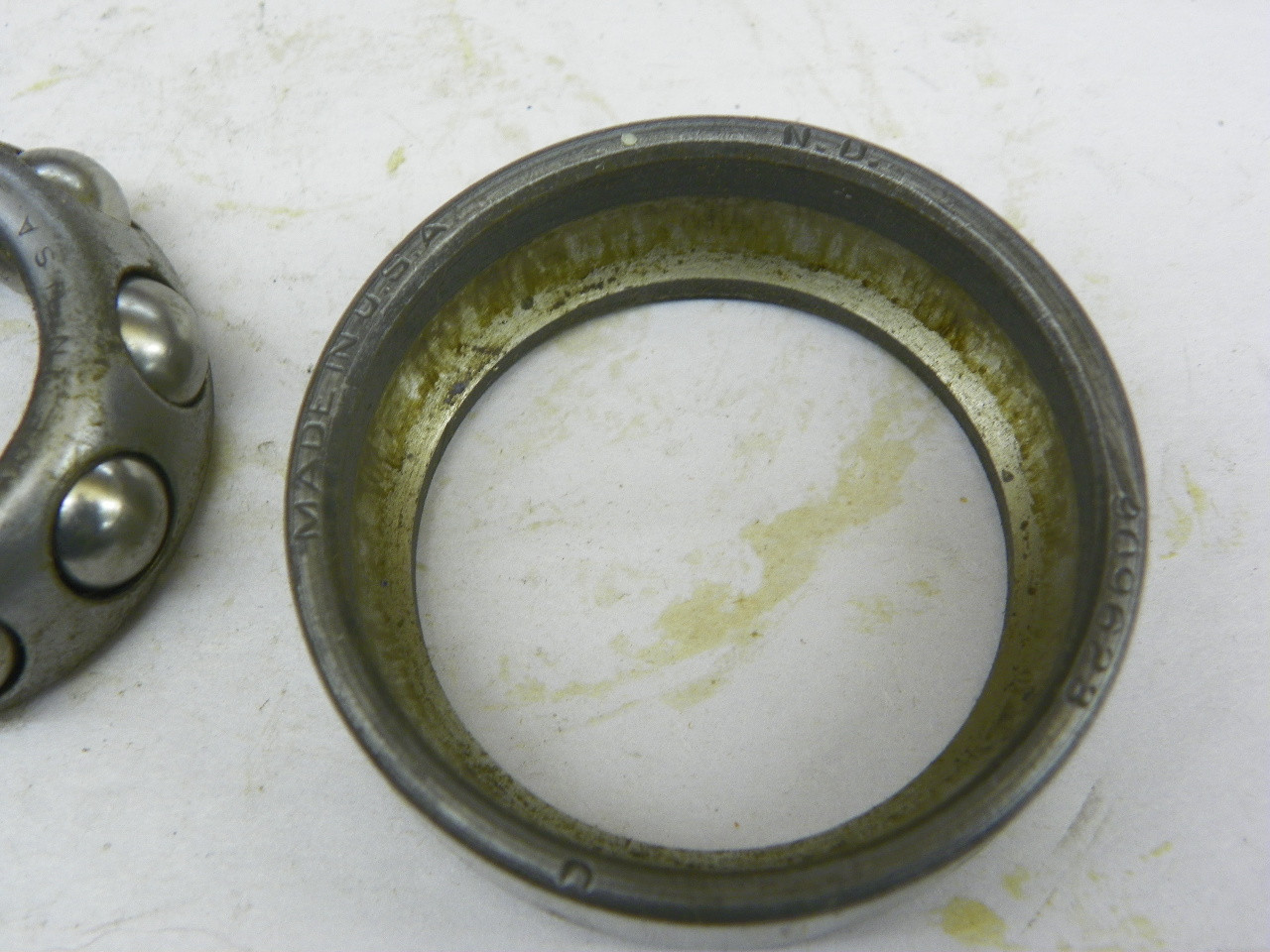 New Departure 909023 Ball Bearing for vintage auto part restoration. - Image 8