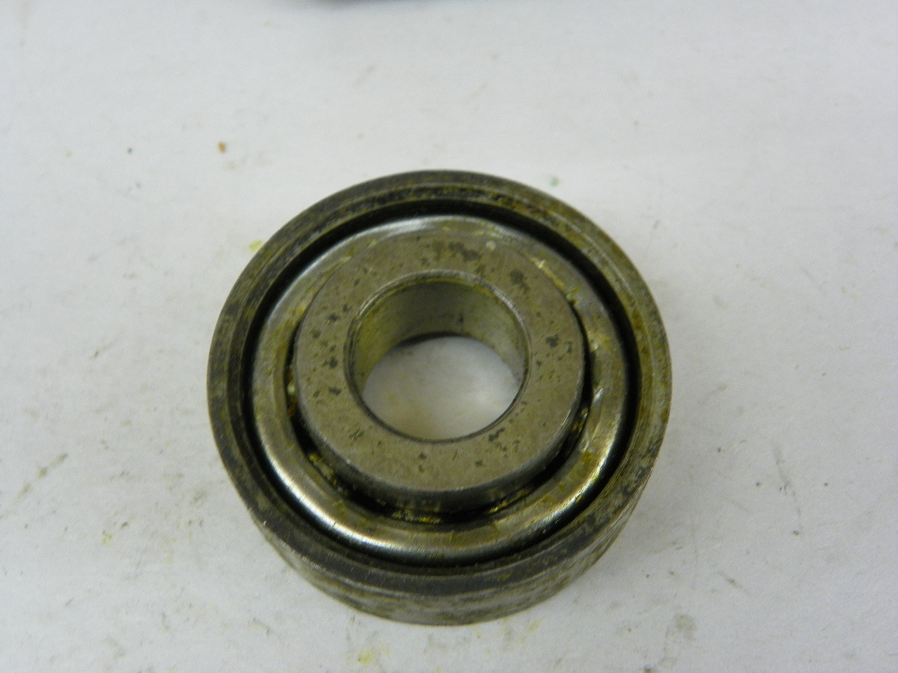 Imperial 9521-9621 Ball Bearing for vintage auto part restoration - Image 2