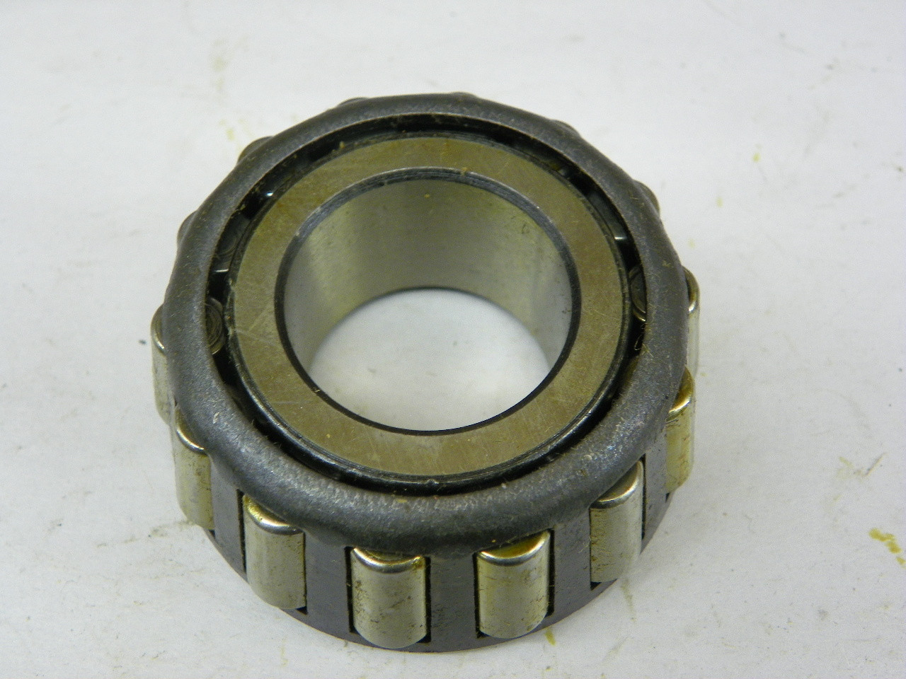 Hoover 2578 Tapered Roller Bearing for vintage auto part restoration - Image 2