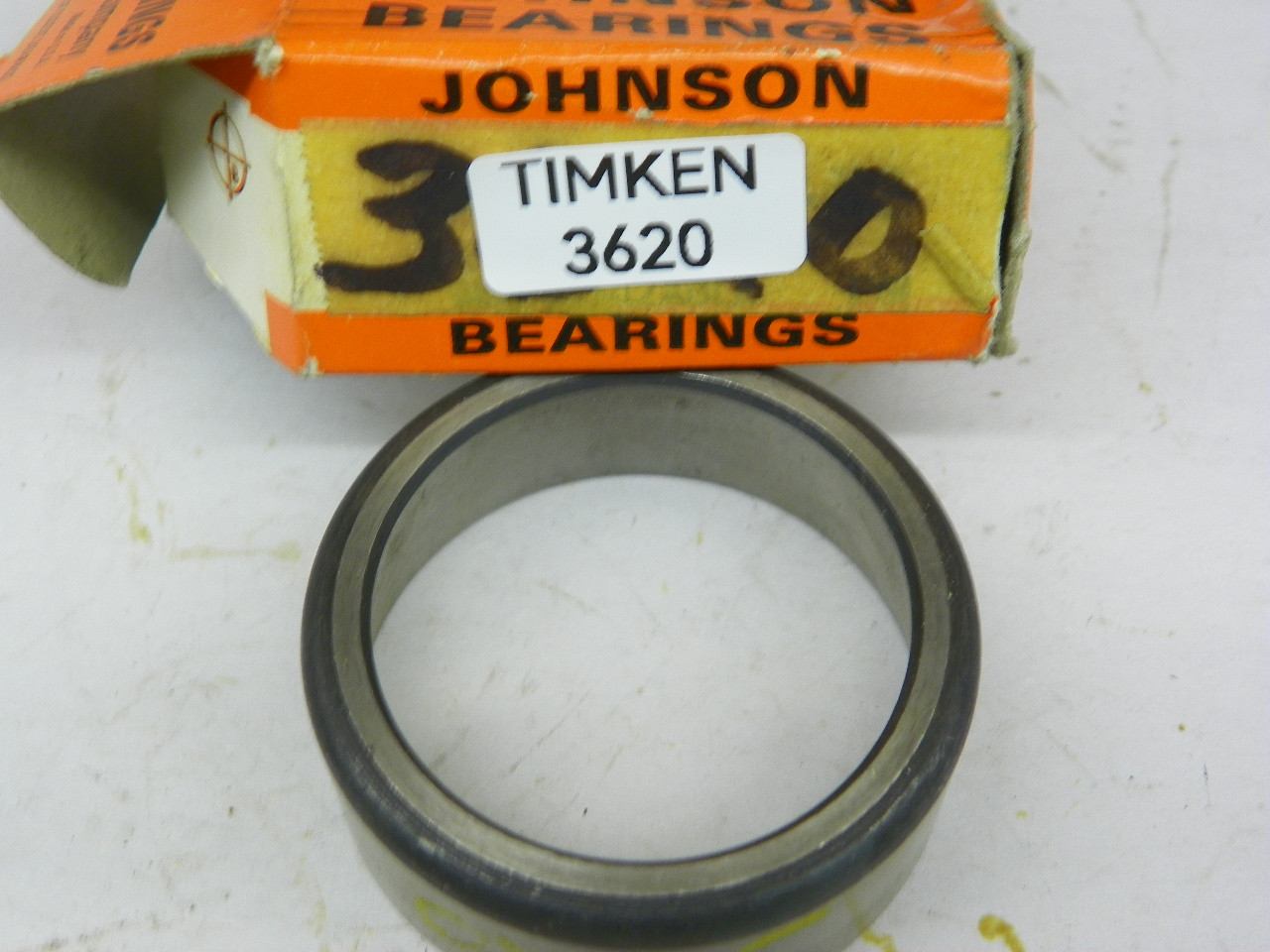 Timken 3620 Bearing Cup NOS vintage auto part. - Image 1