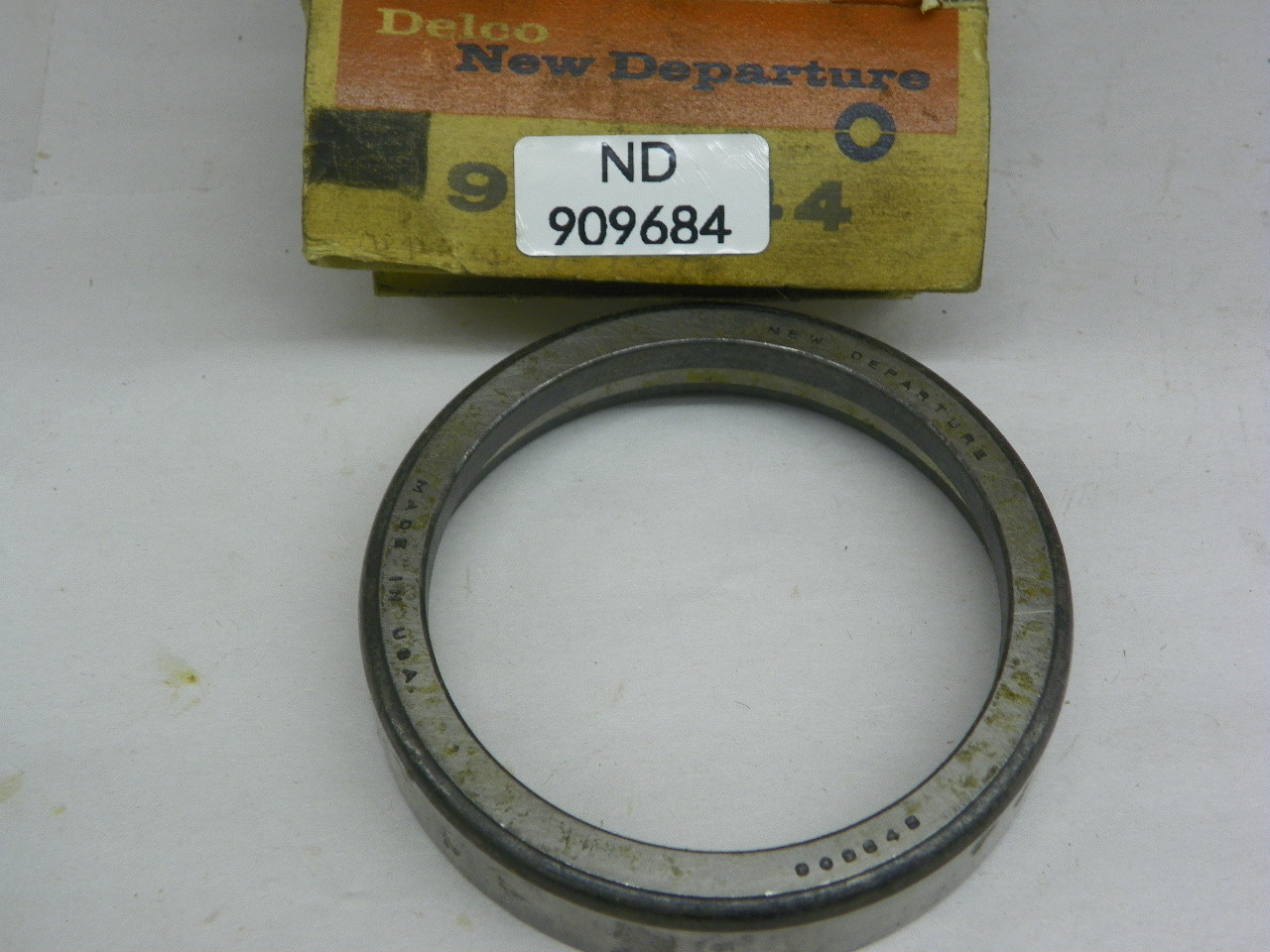 Delco New Departure 909684 Bearing Race for vintage auto restoration. - Image 1