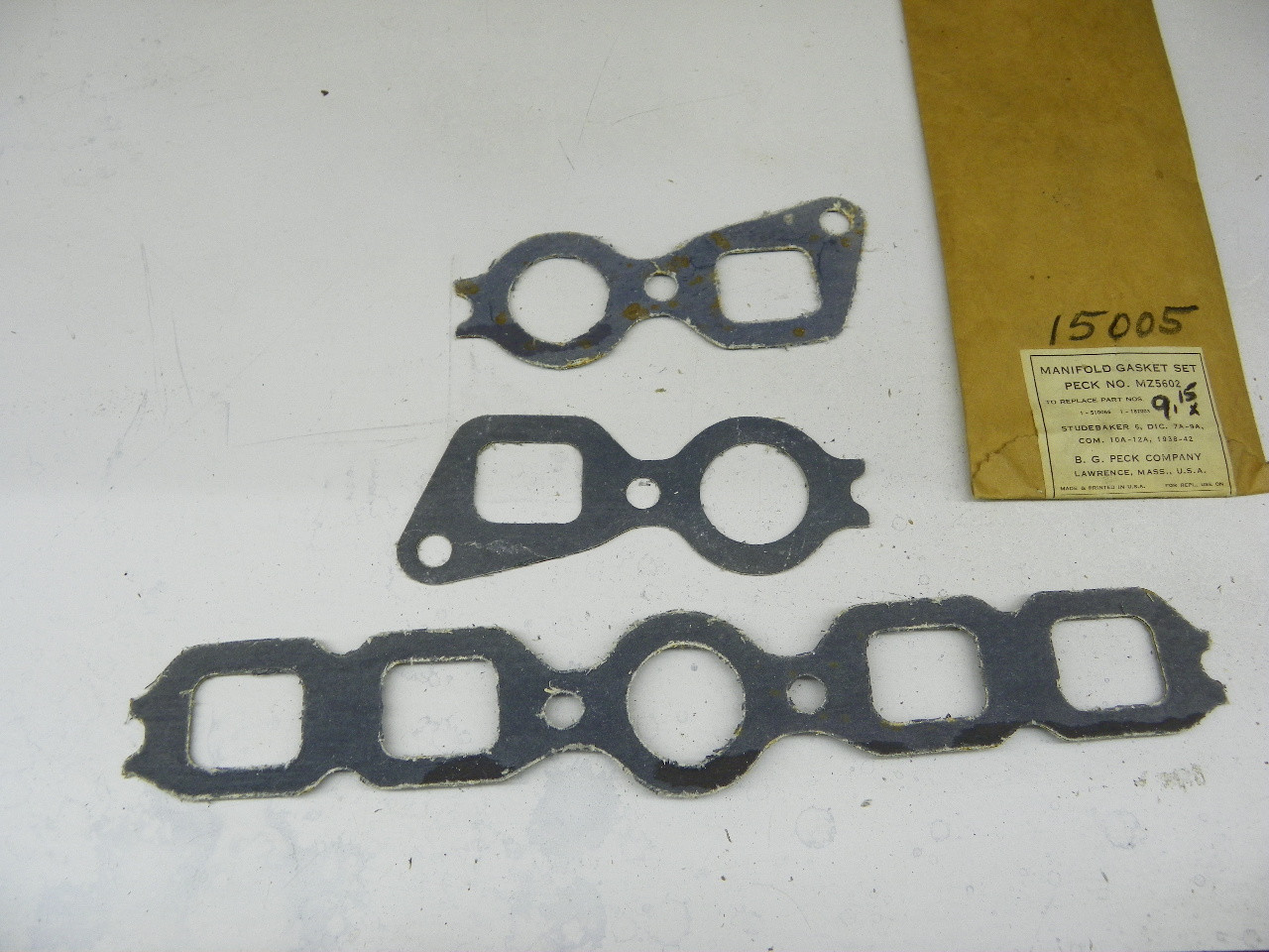 B. G. Peck MZ5602 Manifold Gasket Set for 1938-1942 Studebaker 6-Cyl restoration. - Image 4