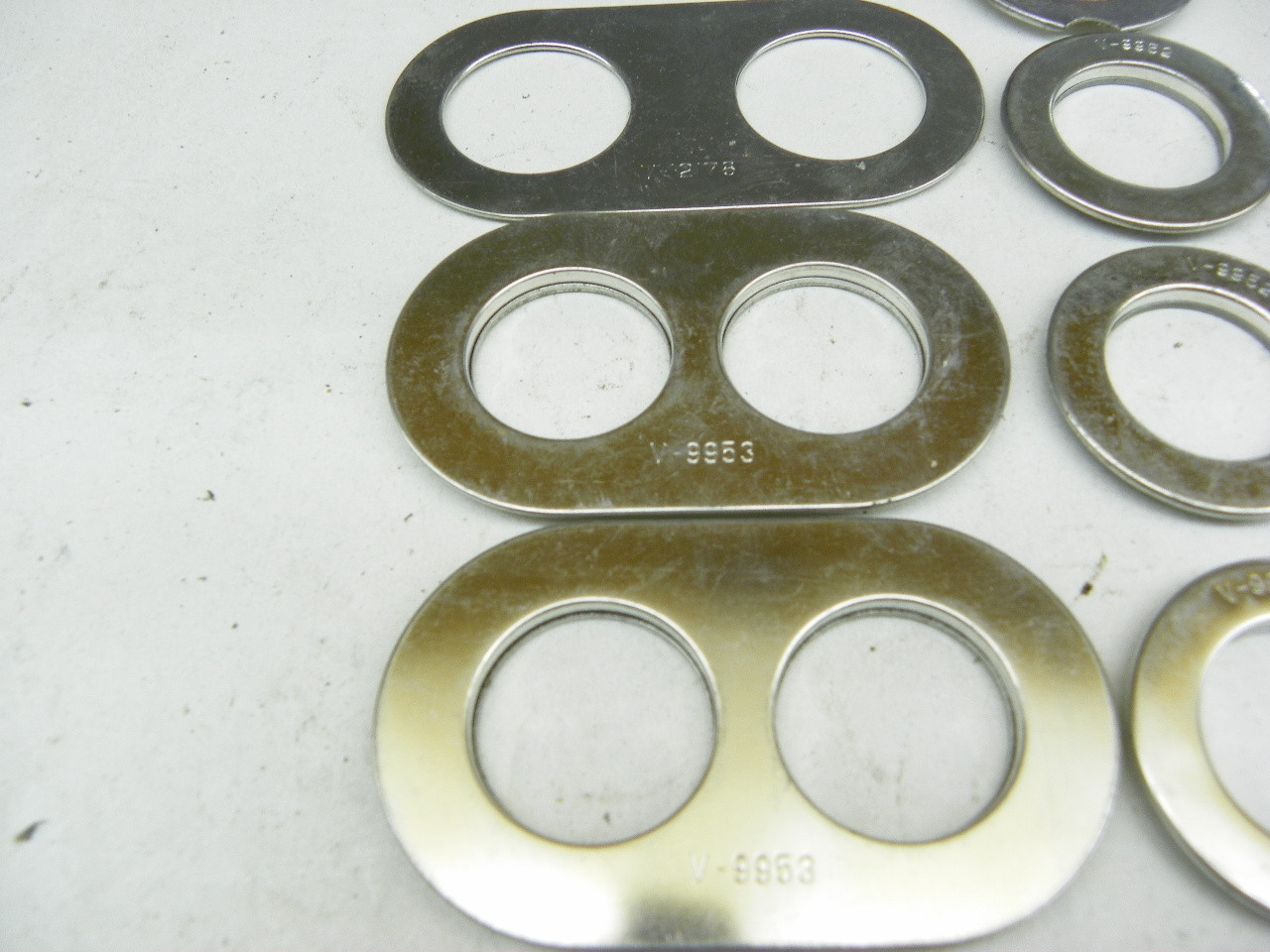 Victor MS-12178 Manifold Gasket Set for 1932-48 Oldsmobile 8 and 1934-36 LaSalle 8 restoration. - Image 3