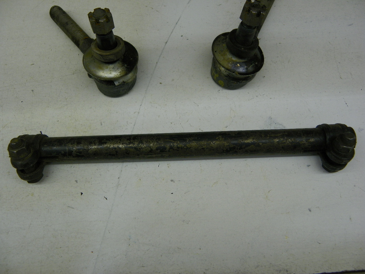 Thompson Products ES84A Tie Rod Assembly for 1939-1948 Chevrolet Master Deluxe restoration. - Image 5