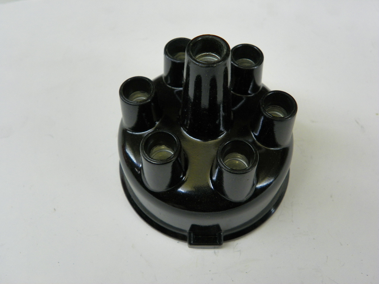 Standard AL-138 Distributor Cap for 1960 Dodge Truck 1960-61 Rambler 6-Cyl restoration - Image 7