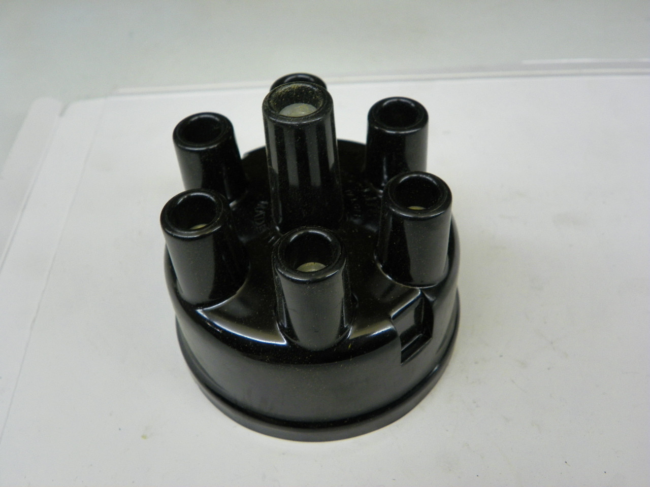 Autolite IAO-1003 Distributor Cap for 1949-1950 Chrysler DeSoto Dodge Plymouth Fargo (6) restoration. - Image 7