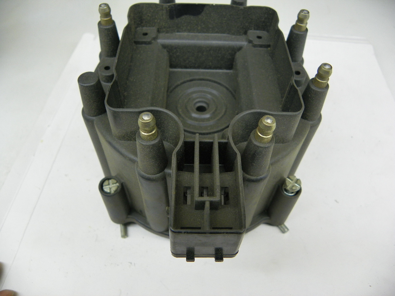 Atlas 421 Distributor Cap for vintage auto restoration - Image 4