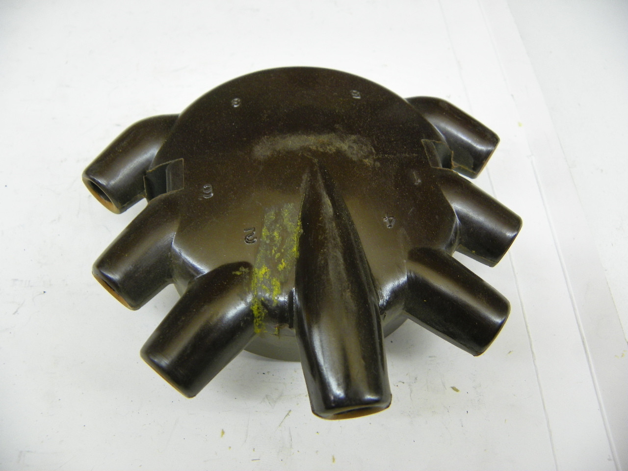 Vulcan D-317C Distributor Cap for 1941-1942 Ford 6 Cylinder Pancake engine restoration. - Image 4