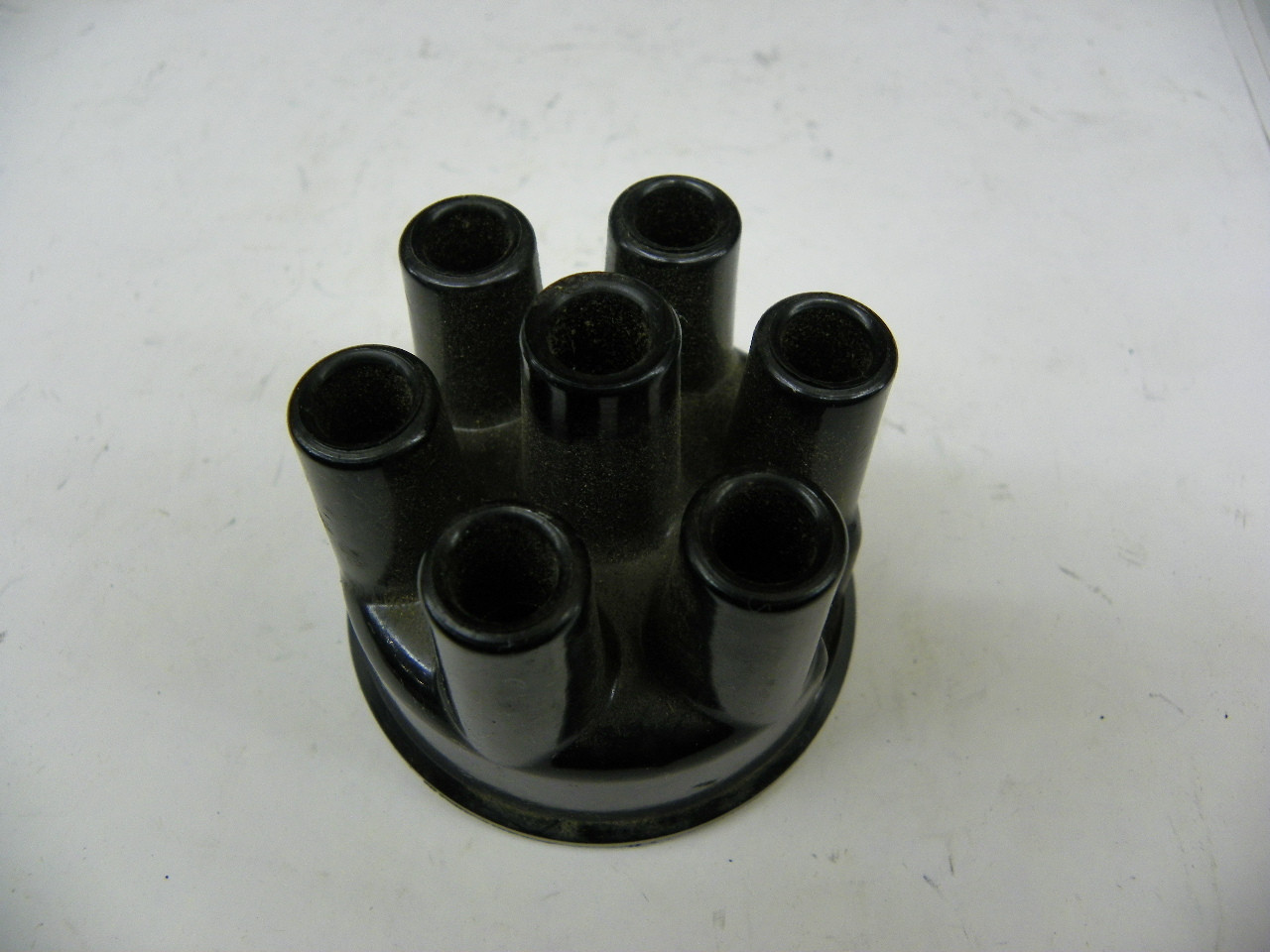 Echlin RR 105 Distributor Cap for 1938-1942 International Nash 6 Cylinder restoration. - Image 4