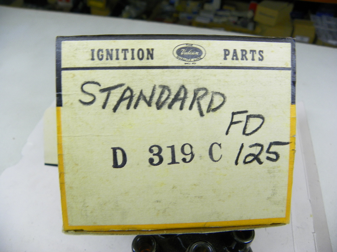 Vulcan FD-125 Distributor Cap for 1949-1972 Ford IHC Lincoln Mercury trucks and cars restoration. - Image 3
