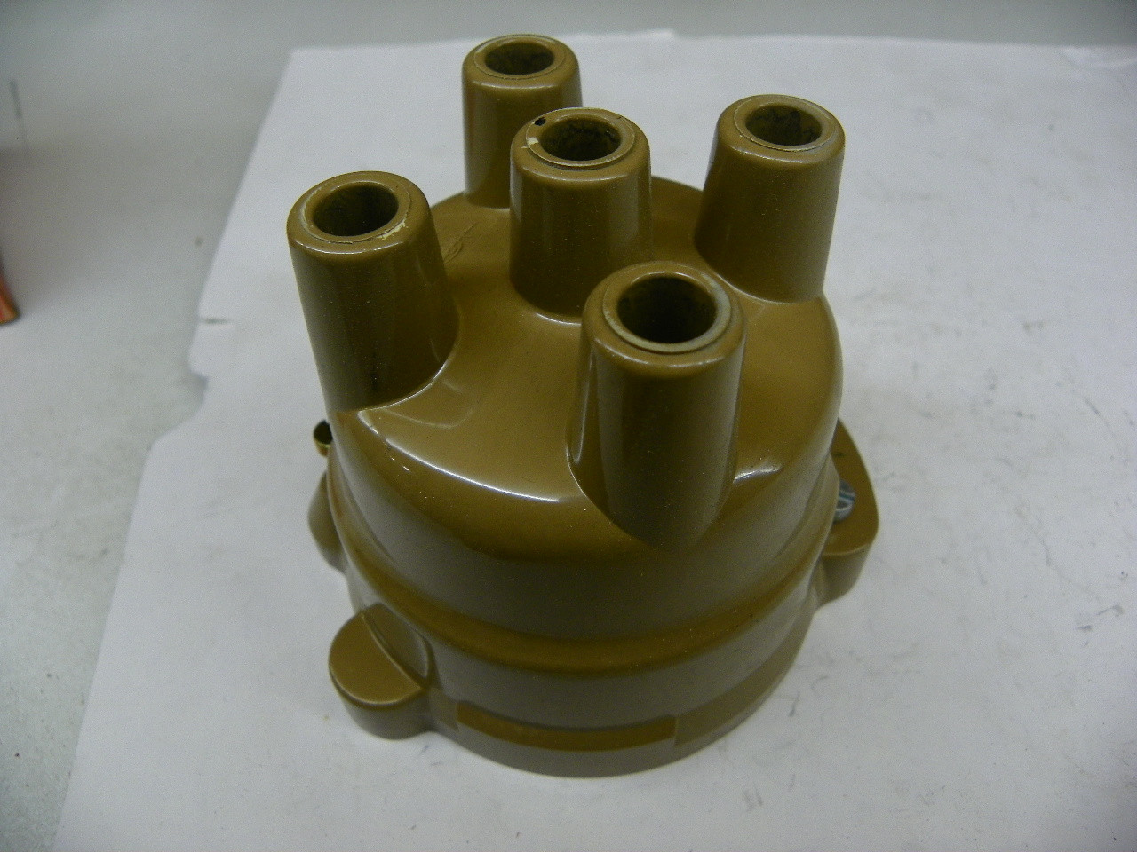 Standard Plus FD-150 Distributor Cap for 1974-1976 Ford Mercury 4-Cylinder restoration. - Image 6
