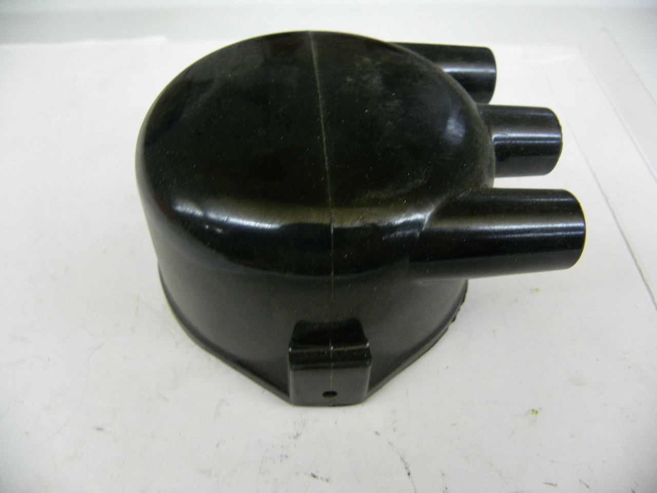 Borg Warner C-170 Distributor Cap for 1947-1957 John Deere Tractors restoration. - Image 7