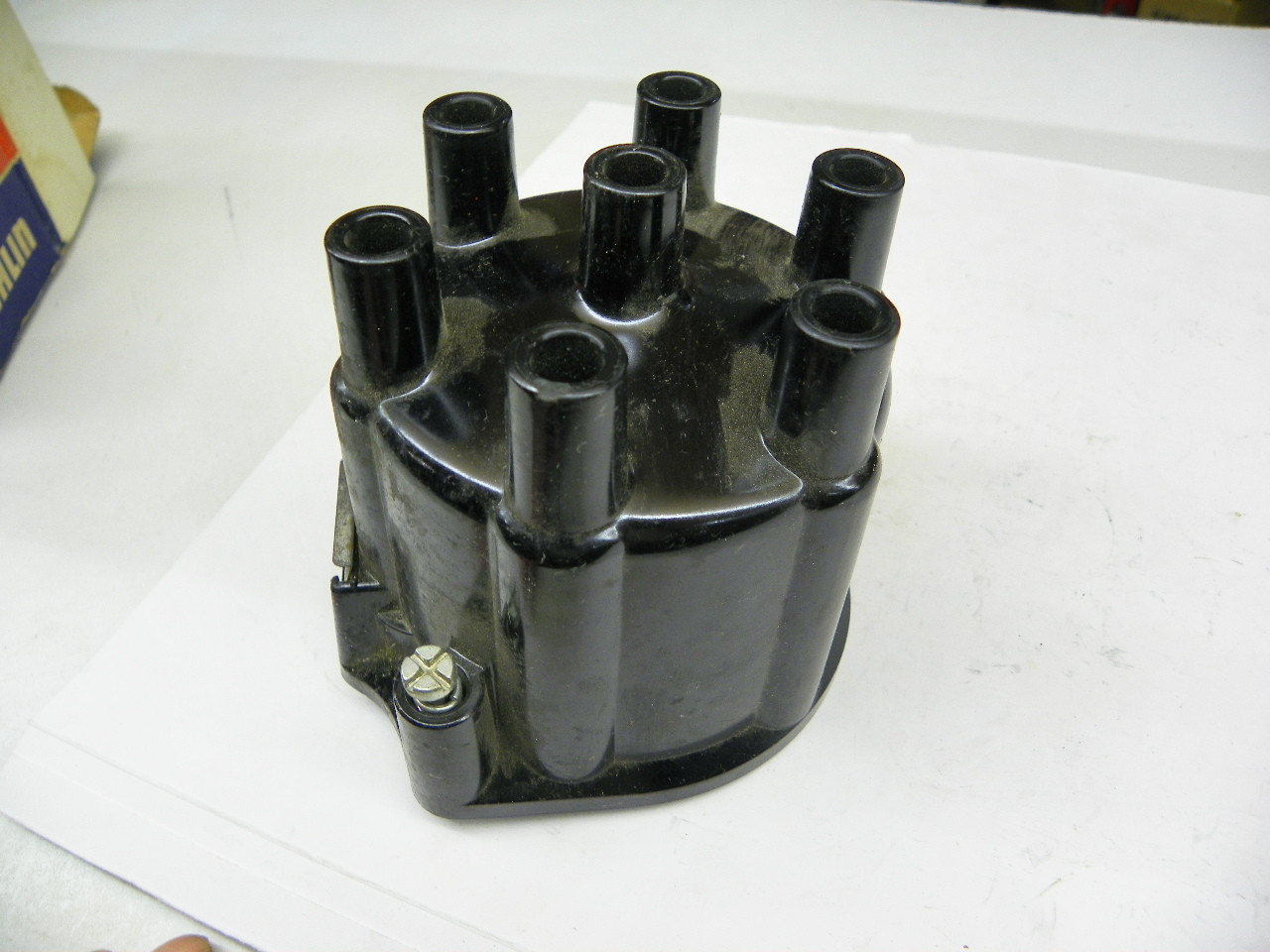 NAPA Echlin RR179 Distributor Cap for 1960-1961 GMC V6 Truck restoration. - Image 5