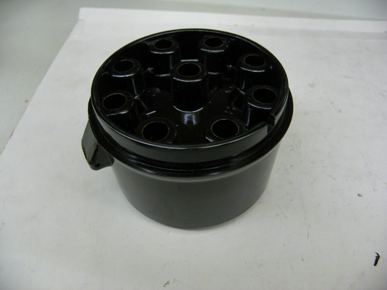 Niehoff FF-70A Distributor Cap for 1946-1947 Ford Deluxe Super Deluxe 1946-1948 Mercury Eight Flathead V8 restoration. - Image 6