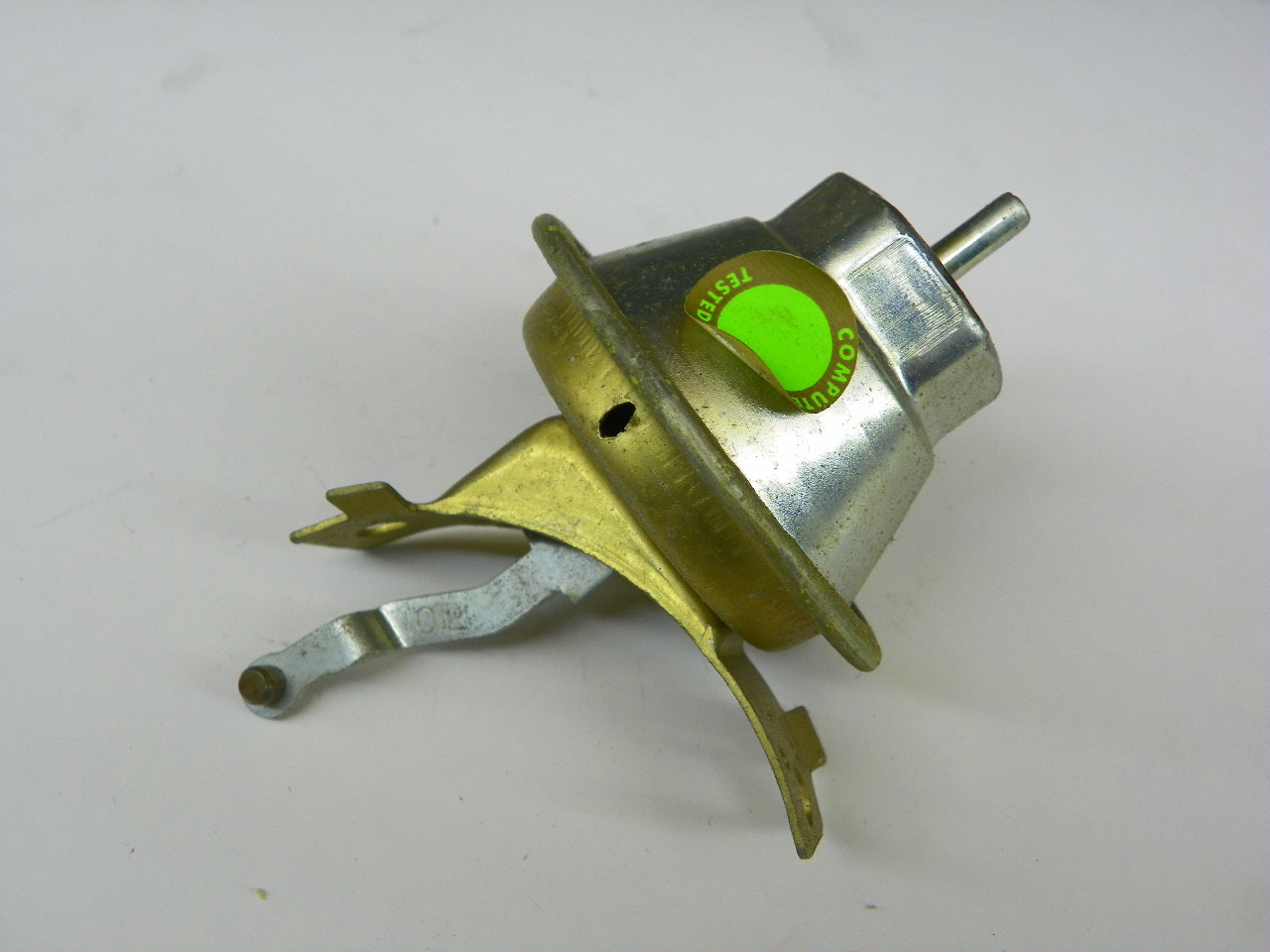 Mopar 2875768 Vacuum Control for 1969-1971 Dodge Truck D500 D600 restoration. - Image 3