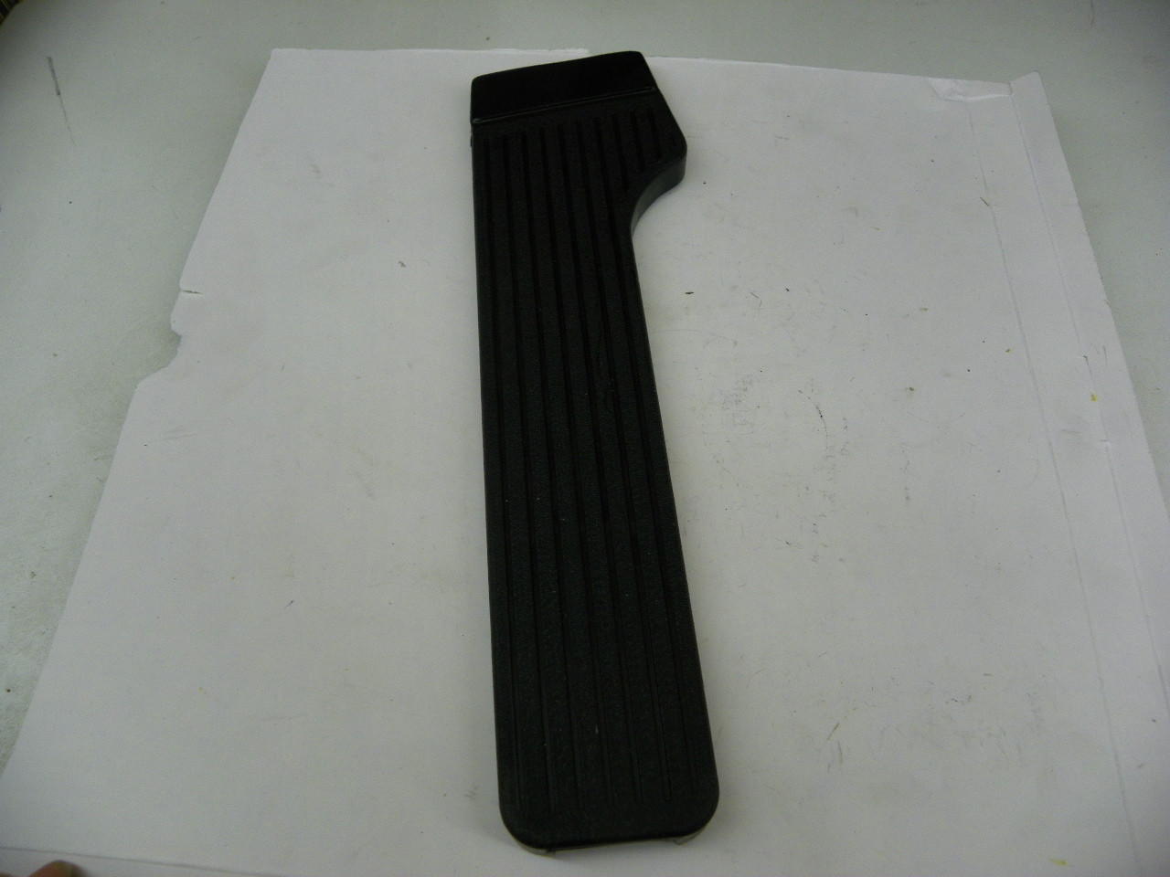 Accurate 3315 Accelerator Pedal Pad for 1958-1961 Chevrolet restoration. - Image 5