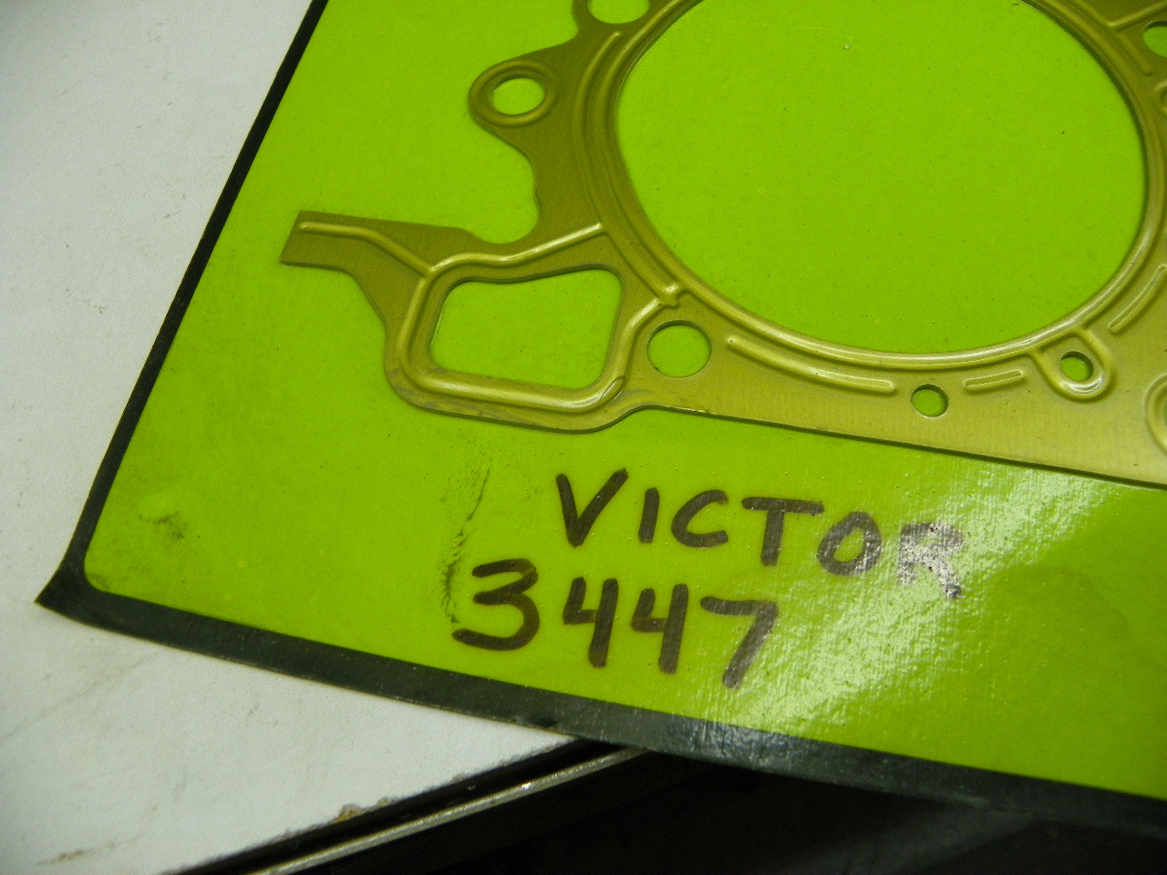Develco D1122 Head Gasket NOS for vintage engine restoration. - Image 2