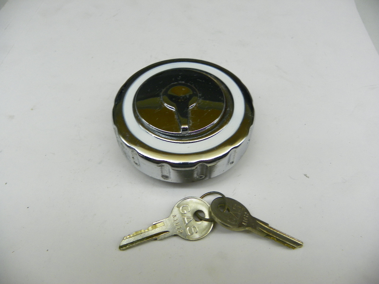 Stant G-95 Locking Gas Cap for 1931-1964 Ford Hudson White Willys restoration. - Image 1