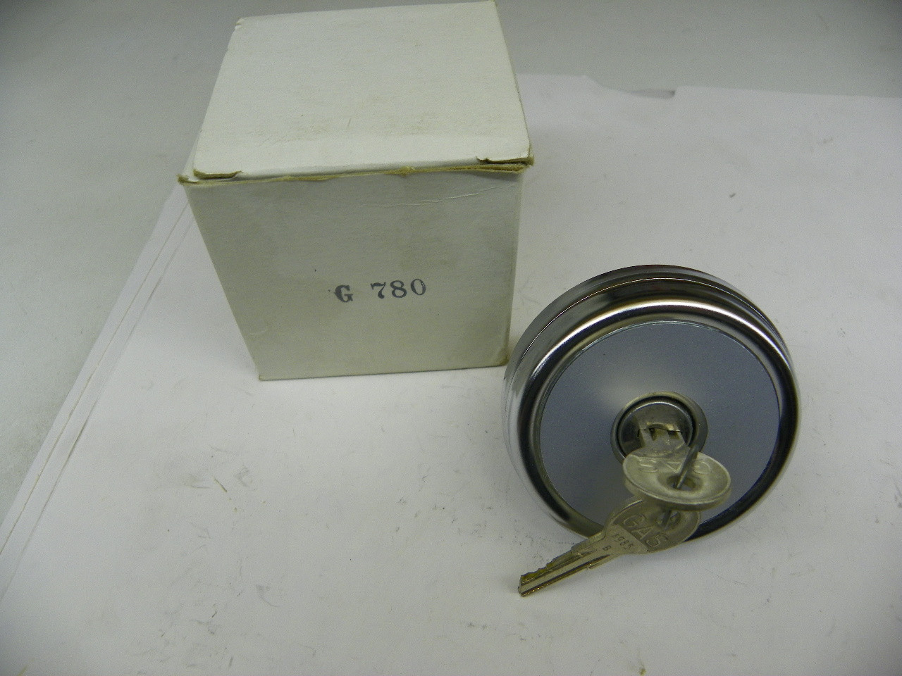 Stant G780 Locking Gas Cap for 1971-1980 Ford F-Series E-Series Winnebago restoration. - Image 1