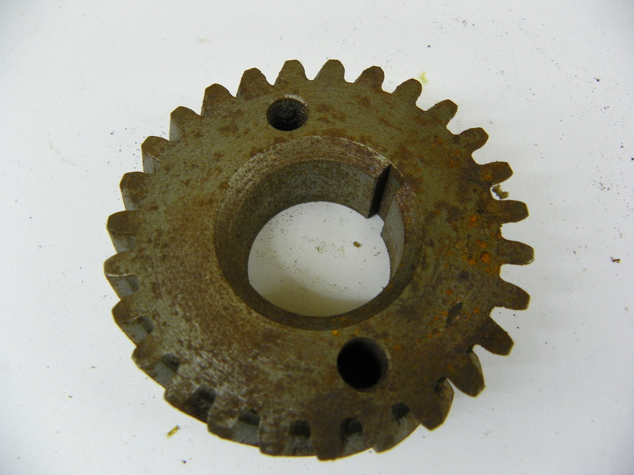 GM 839259 Crankshaft Gear for vintage auto restoration - Image 9