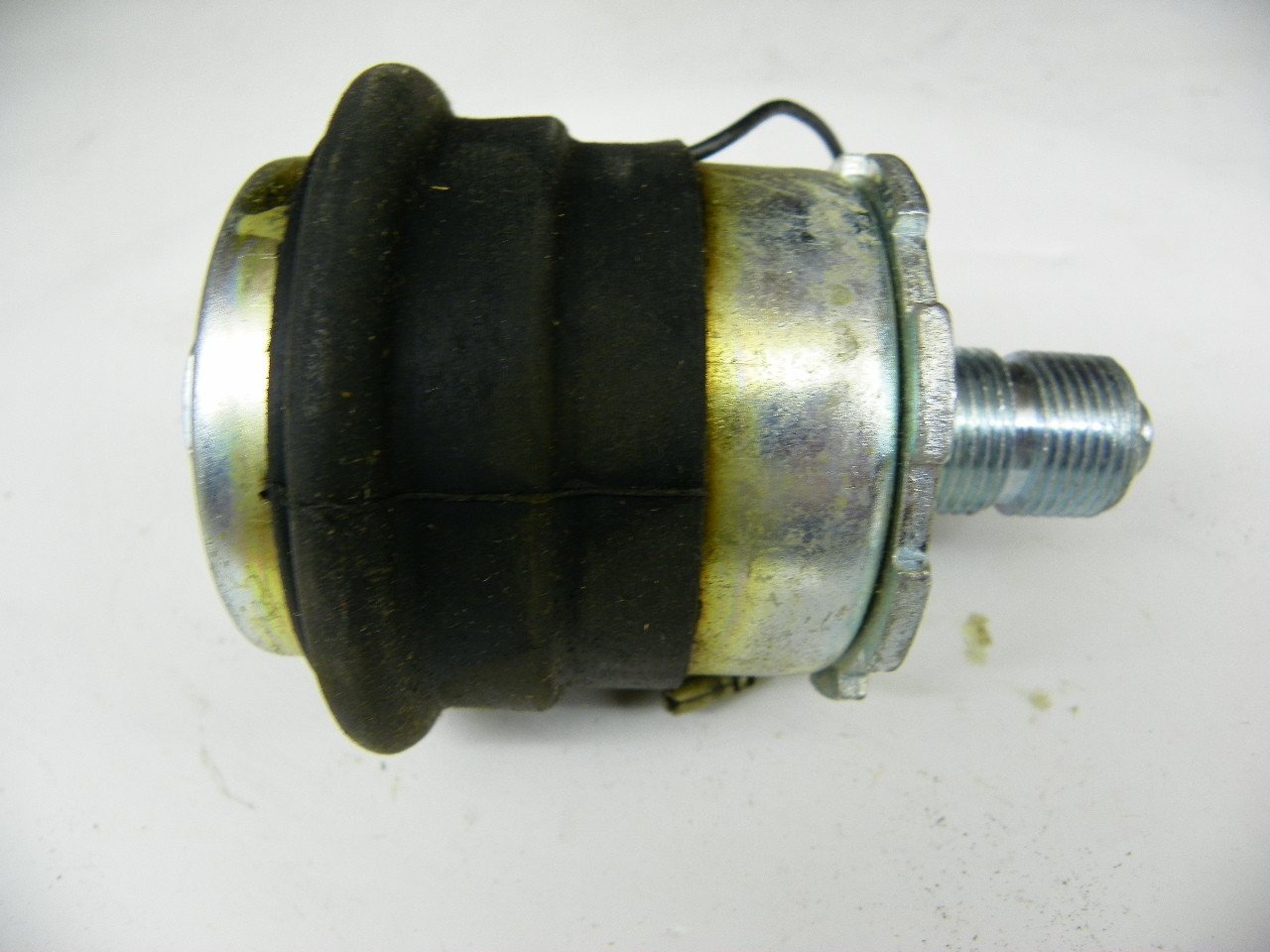 Vulcan M-202 Vacuum Modulator for 1957-1961 Rambler Automatic Transmission restoration. - Image 5