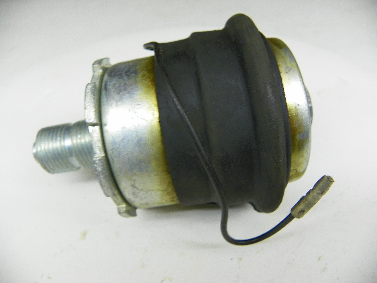Vulcan M-203 Vacuum Modulator for 1963-1964 Willys Station Wagon Pickup automatic transmission restoration. - Image 5