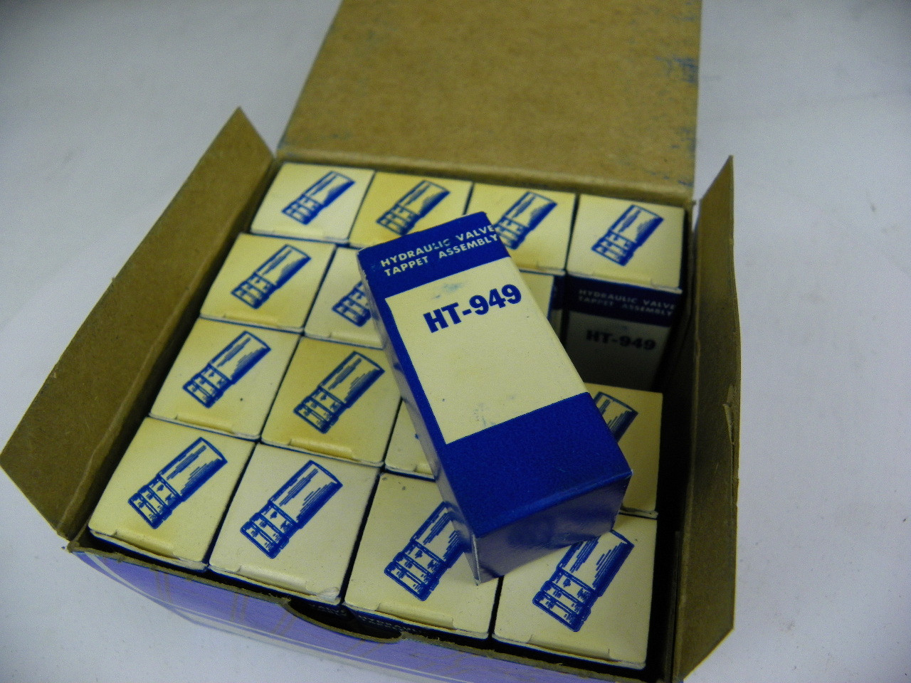 Sealed Power HT-949 Hydraulic Valve Tappet for 1958-1983 Ford V8 L6 engines restoration. - Image 3