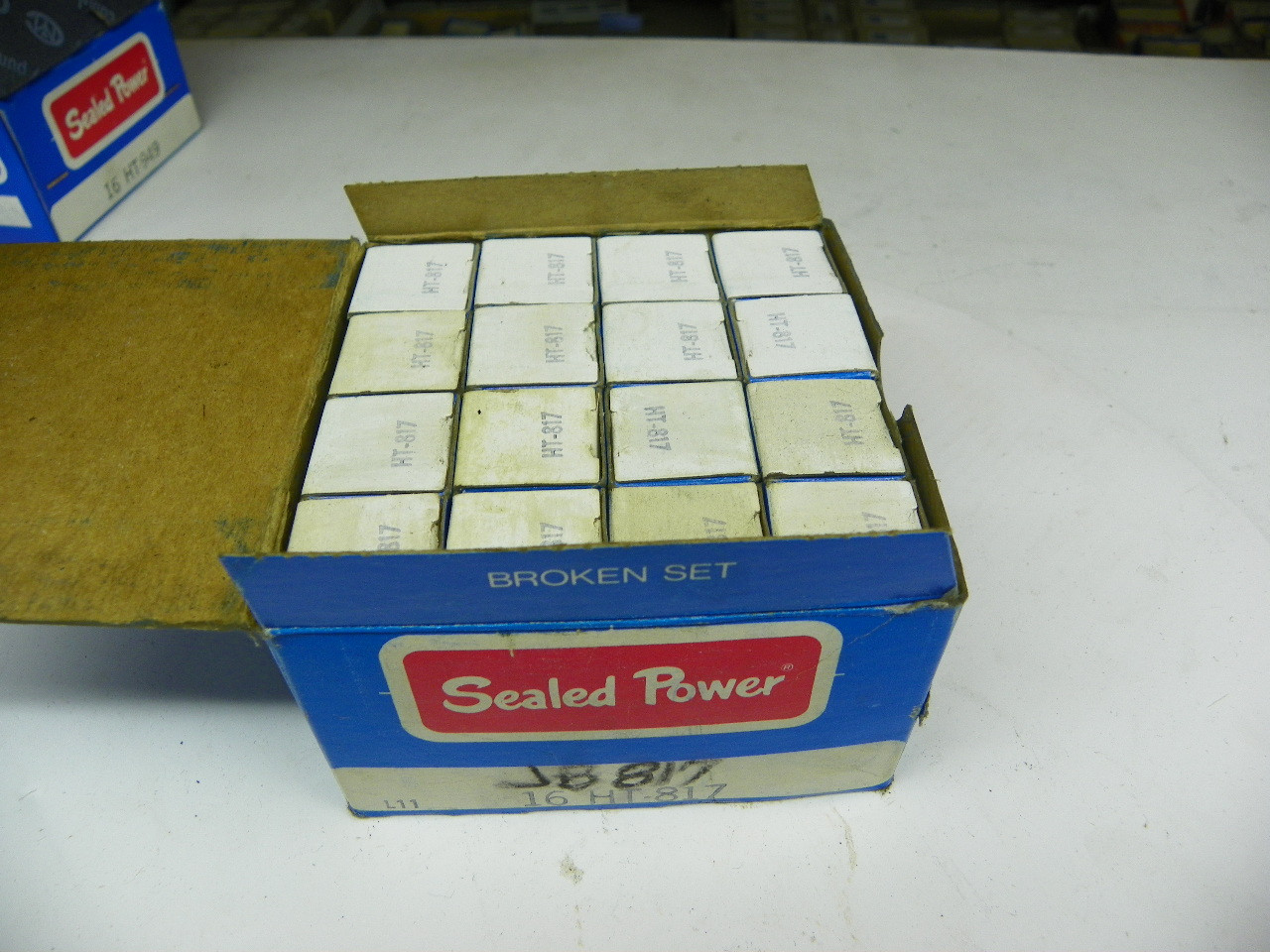 Sealed Power HT-817 Hydraulic Valve Lifter for 1955-1983 GM Chevrolet restoration. - Image 3