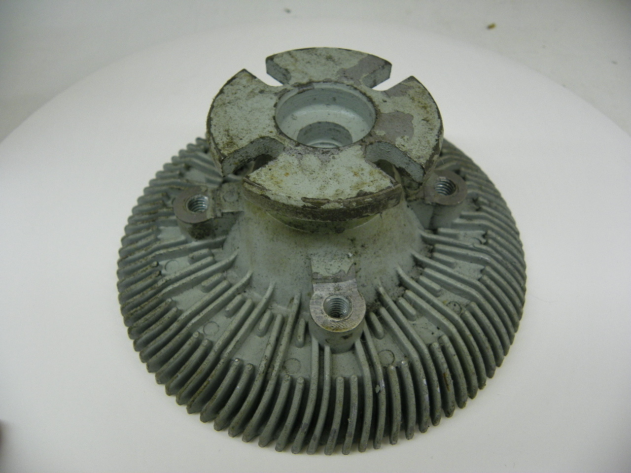 NOS Vintage Classic GM45 Non-Thermal Fan Clutch for Chevy GMC V8 1968-1982 restoration - Image 4