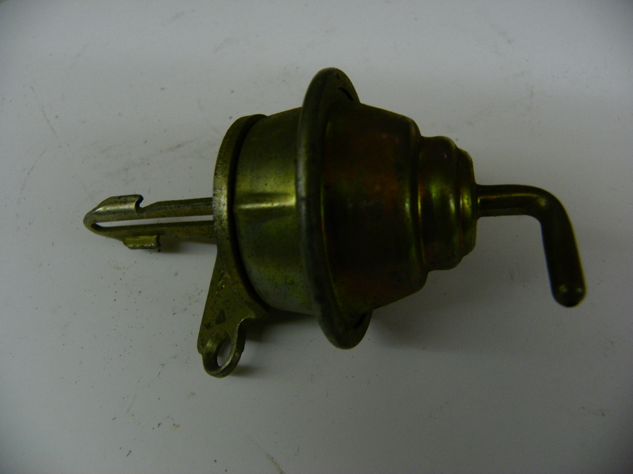 GM Rochester 7030918 Choke Pulloff for 1968-1970 Chevrolet Pontiac Oldsmobile Buick Quadrajet restoration. - Image 4