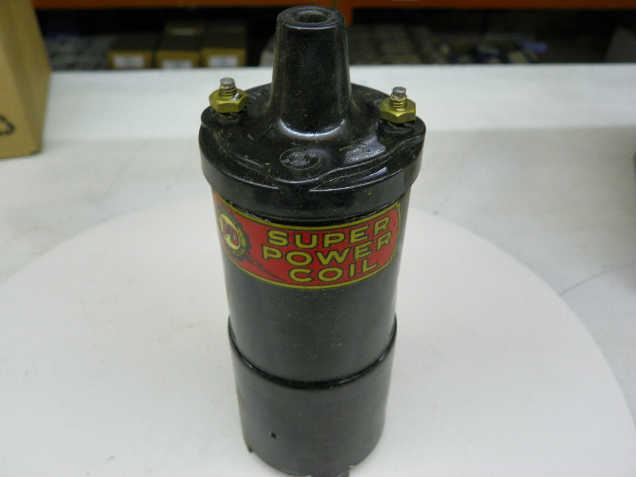 P&D LC-2 Ignition Coil for vintage auto restoration. - Image 3