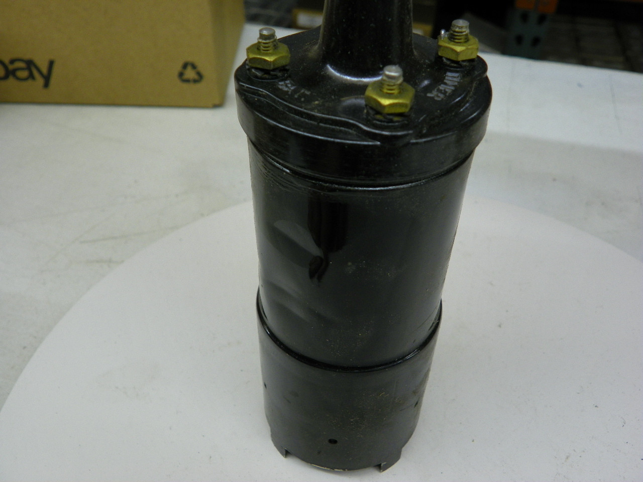P&D LC-2 Ignition Coil for vintage auto restoration. - Image 5